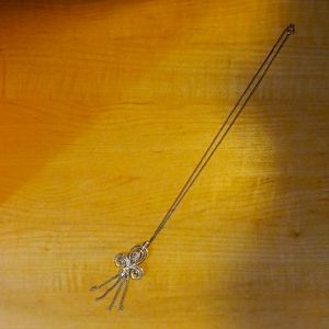 Silver Vintage Chain with pendant
